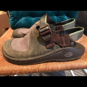 chaco clogs mens